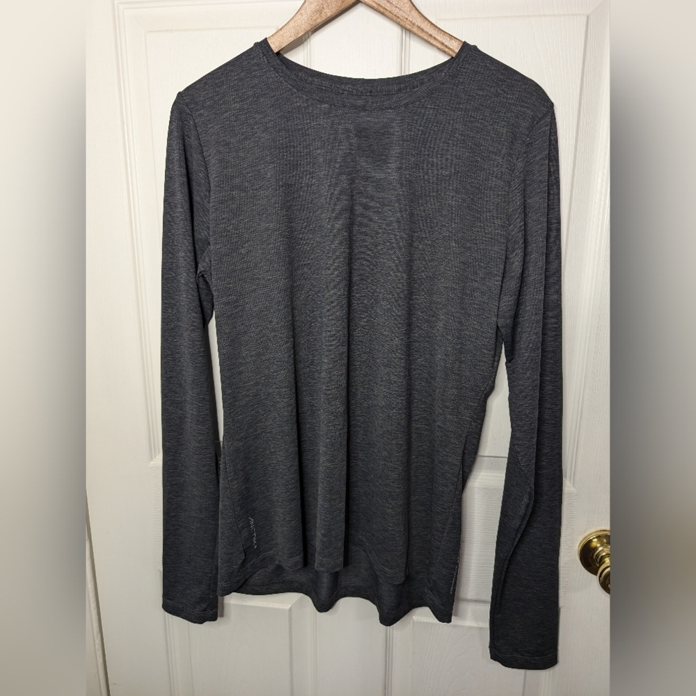 Anetik Womens Top Gray Long Sleeve Size XL Shirt UPF 30+ FLAW HOLE